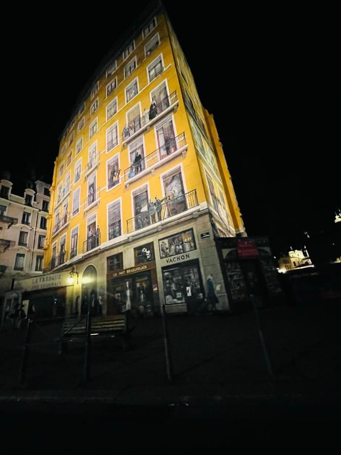 Le Jardin Croix Roussien Lägenhet Lyon Exteriör bild